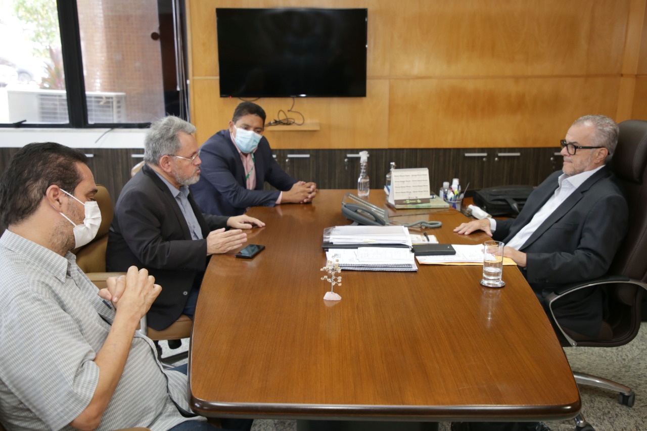 PHOTO-2022-04-19-12-09-59 3.jpg